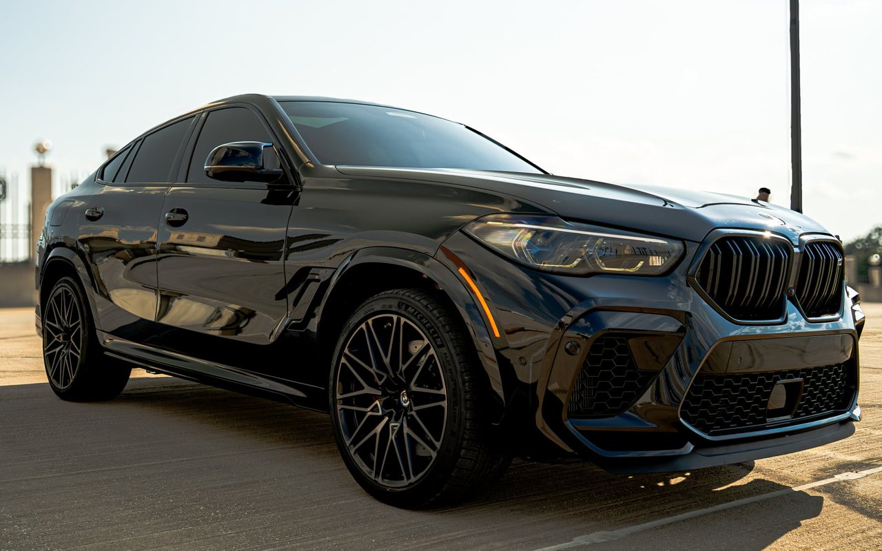 BMW X6M Competition rental in Chicago, photo of the actual car